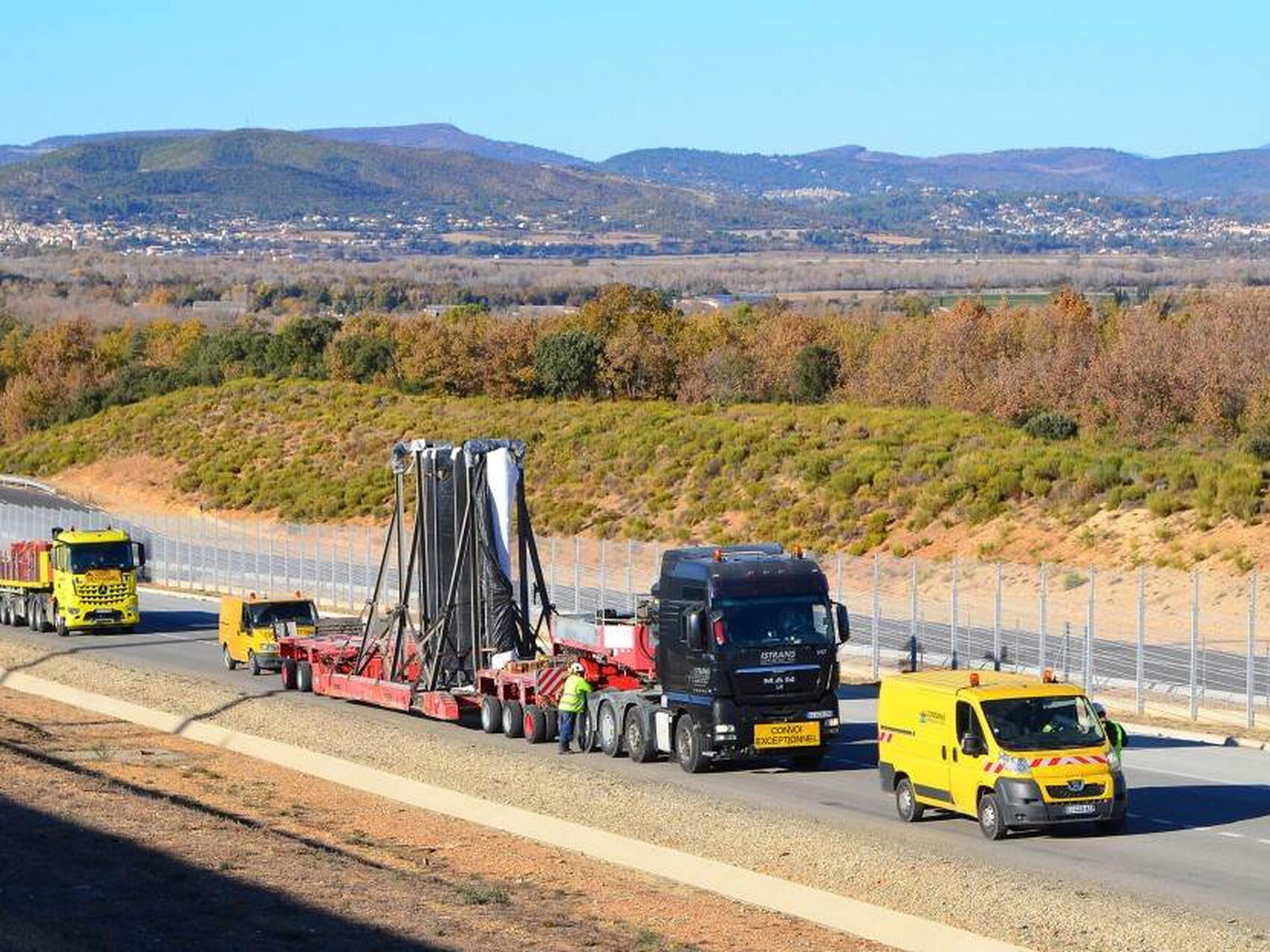Cryostat segments delivered